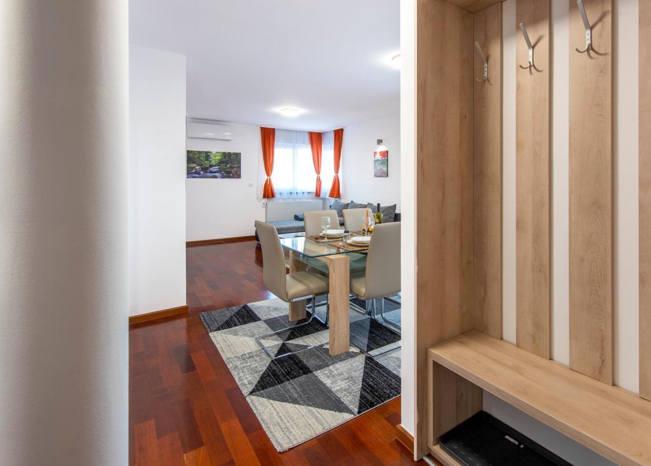 Ratkajec Luxury Apartments Βαράζντιν Εξωτερικό φωτογραφία