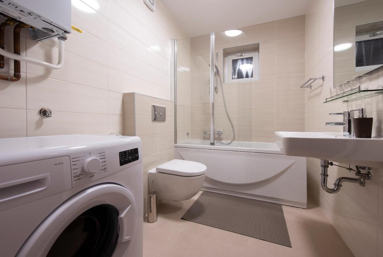 Ratkajec Luxury Apartments Βαράζντιν Εξωτερικό φωτογραφία